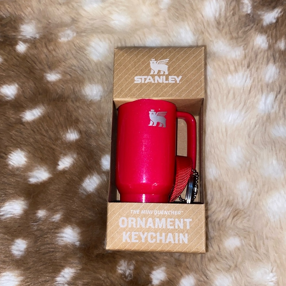 !!!NEW IN BOX!!! Stanley Water bottle keychain ornament- “Red Delicious”